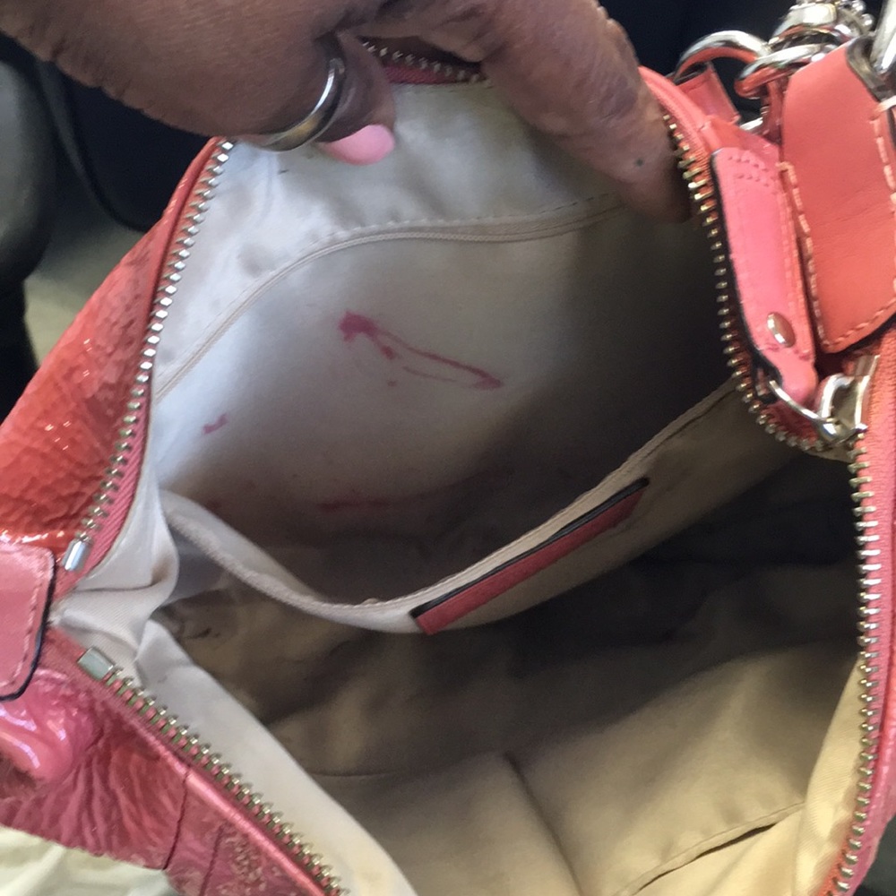 Pink Coach hobo bag - Picture 4 of 7